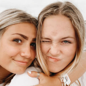 Meet your Posher, Isabella